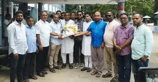 নির্বাচনের ৪ বছর পর ইউপি চেয়ারম্যান পদে শপথ নিলেন আব্দুল মুনিম